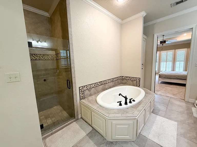 6470 Claybourn Dr — Photo 19