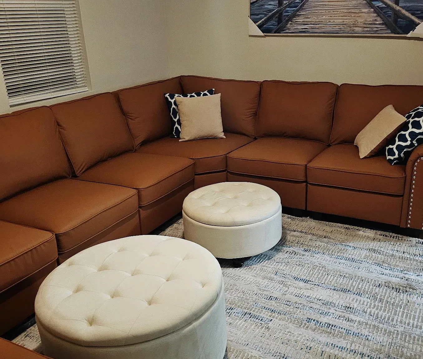 4 bed, 1.0 bath, 1000 sqft, $2,700 — Photo 3