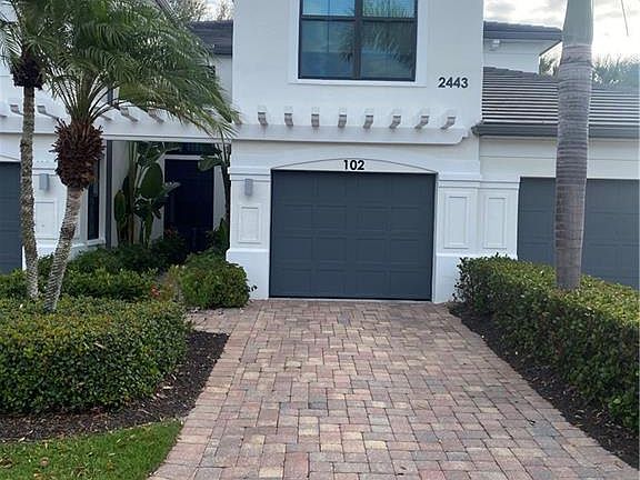 5th image of 2443 Ravenna BLVD #102