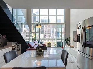 253 NE 2nd St #416A, Miami, FL 33132