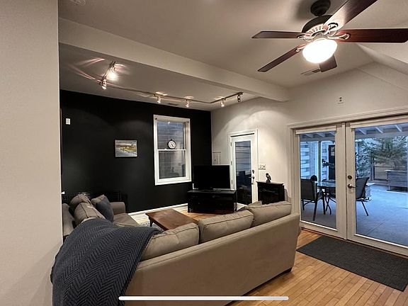 2nd image of 1906 W Belmont Ave Floor 2