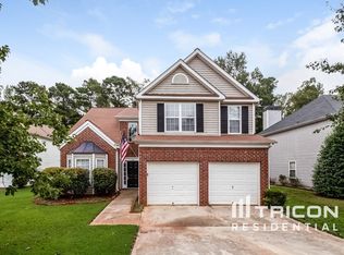 316 Jasmine Dr, Locust Grove, GA 30248