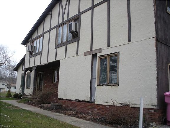 3rd image of 13013 Stanfield Dr