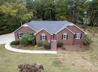 1207 Rosa Dr, Monroe, NC 28112