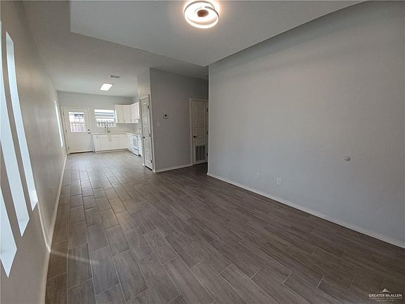 3rd image of 1318 W Harrison Ave #1