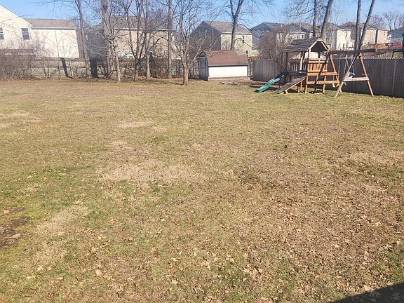 2nd image of 7330 Woodlow Dr