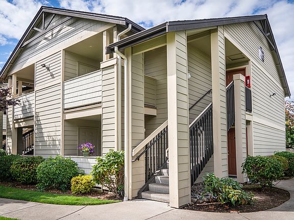 Windsor Square Apartments