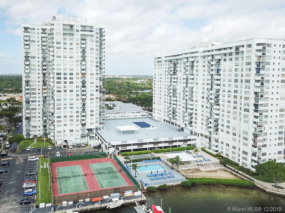1st image of 2750 NE 183rd St APT 2401