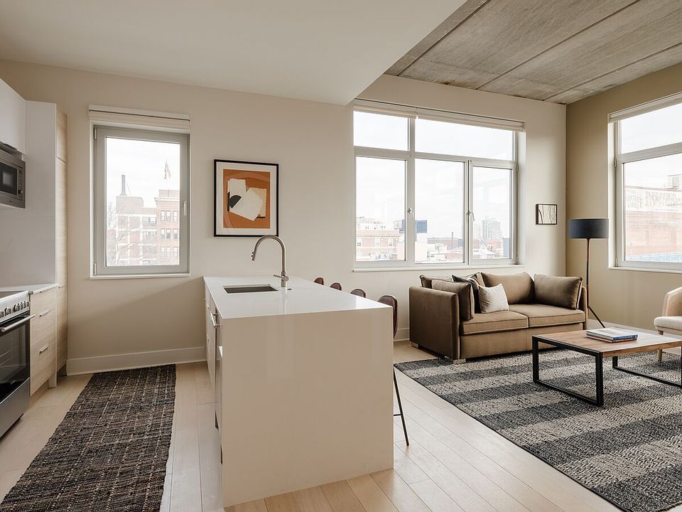 1st image of 323 Race St #508