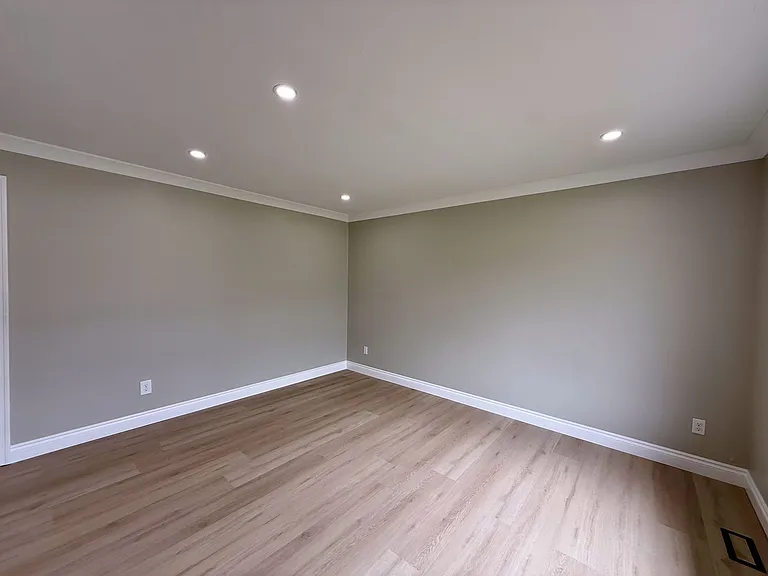 18144 N Oak Dr — Photo 8