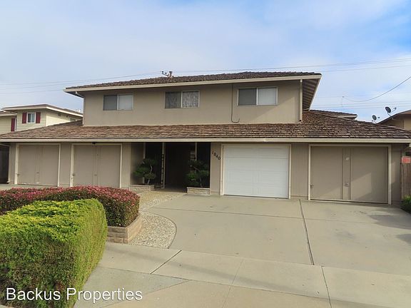 2nd image of 1040 Lupin Dr APT 02