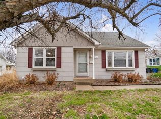 1104 Jefferson St, Washington, MO 63090