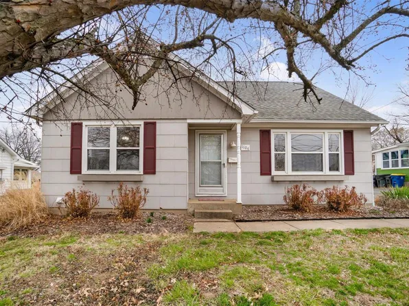 1104 Jefferson St, Washington, MO 63090