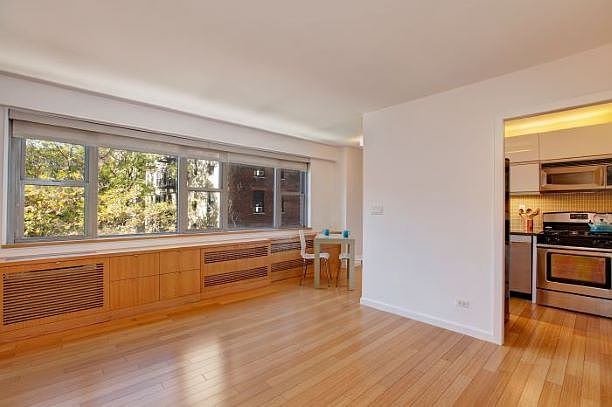 1st image of 100 W 93rd St APT 5D