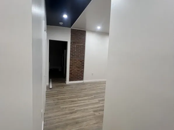 22 73rd Street image 15 of 32