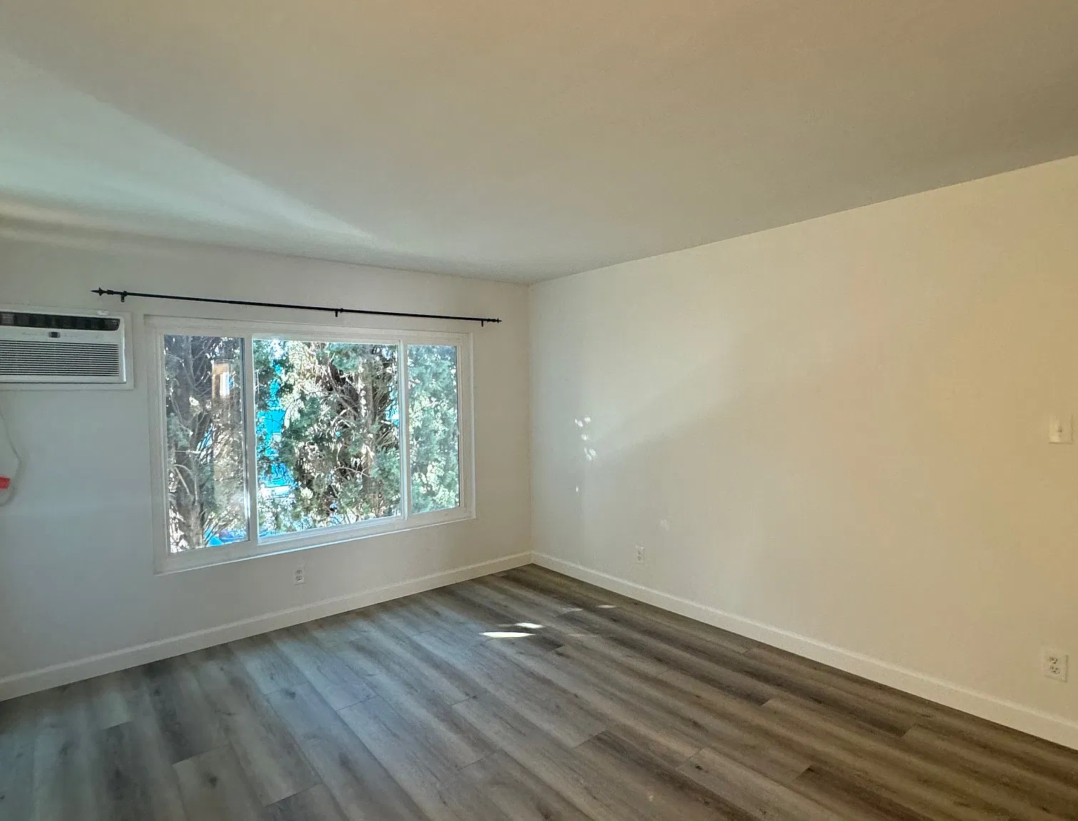 1 bed, $2,150 — Photo 3