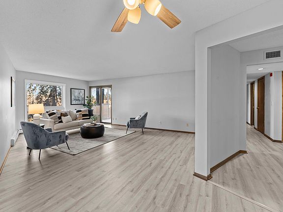 2nd image of 2485 Canabury Dr APT 212