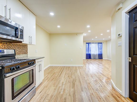 2nd image of 7717 156th Ave #1