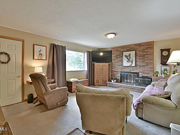 5th image of 8129 Rogers Ln