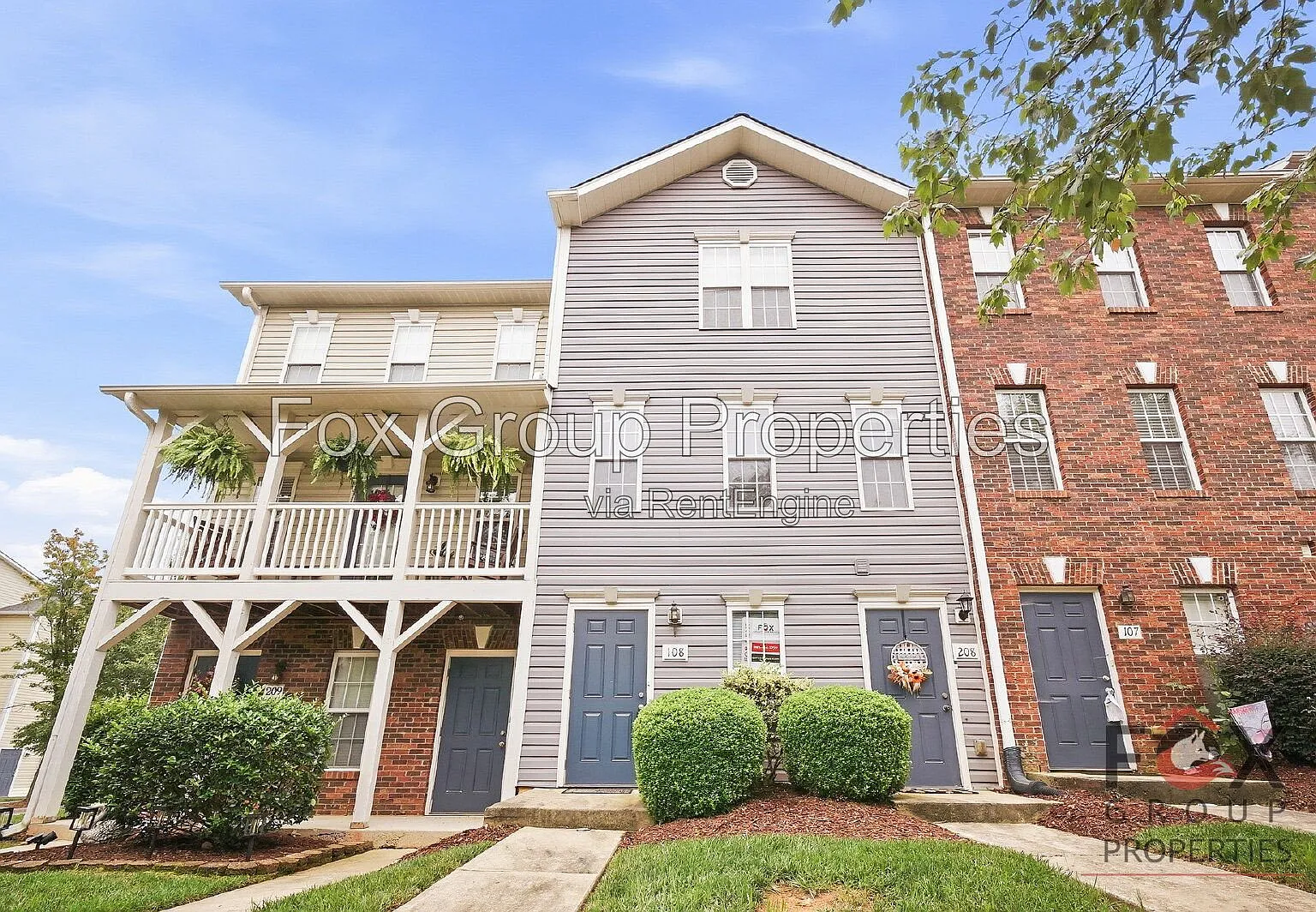 1 bed, 1.0 bath, 607 sqft, $1,755 — Photo 1