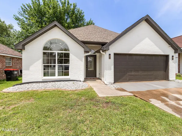 215 Elsinore Cir, Lafayette, LA 70508