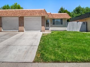 1696 Sue Way, Sparks, NV 89431