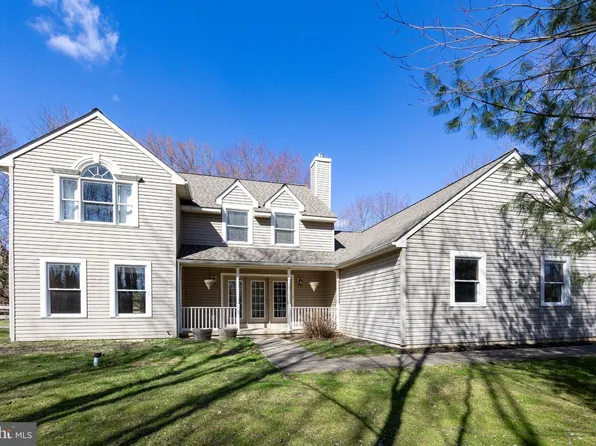 7 Warren Cir, Glenmoore, PA 19343