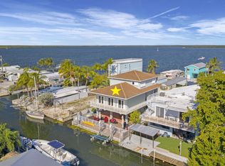 32 Avenue E, Key Largo, FL 33037