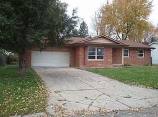 1428 Knollridge Ln, Flint, MI 48507