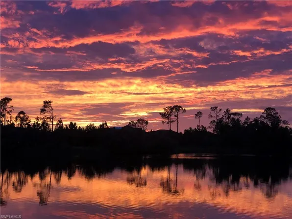 7911 Alicante Ct, Naples, FL 34113