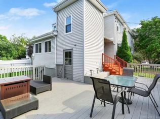 92 Burwood Ave #2, Stamford, CT 06902