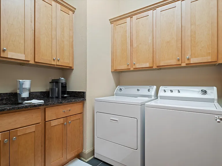 214 Russell M Perry Ave — Photo 26