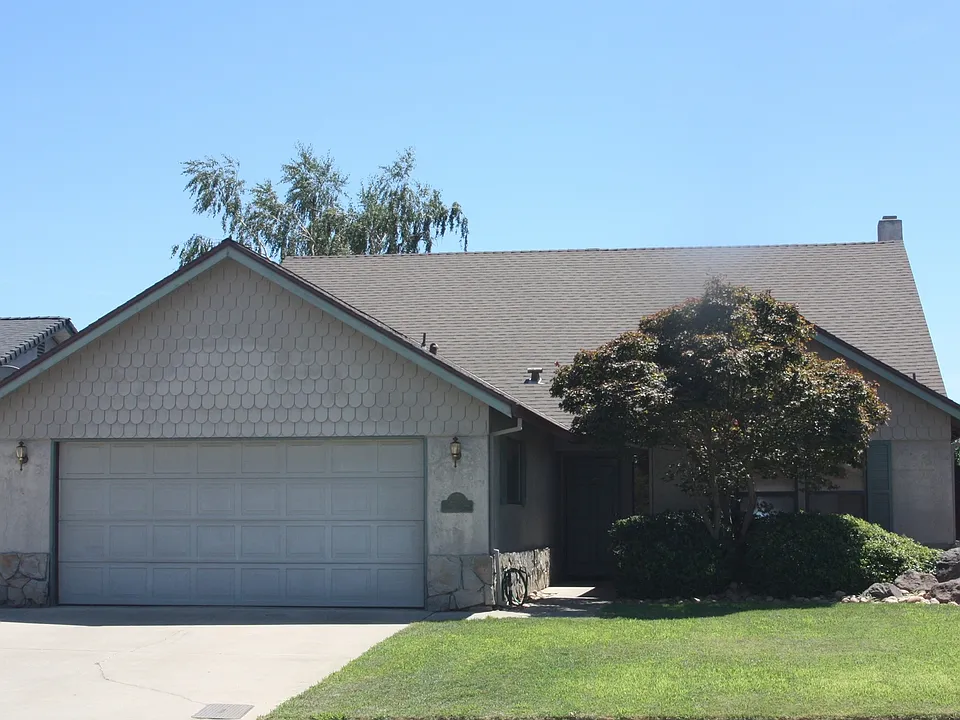 2648 Alder Glen Dr