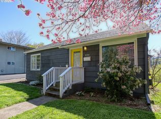 8234 N Willamette Blvd, Portland, OR 97203