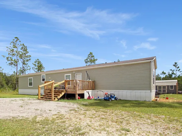 11730 Poinsettia St, Fountain, FL 32438