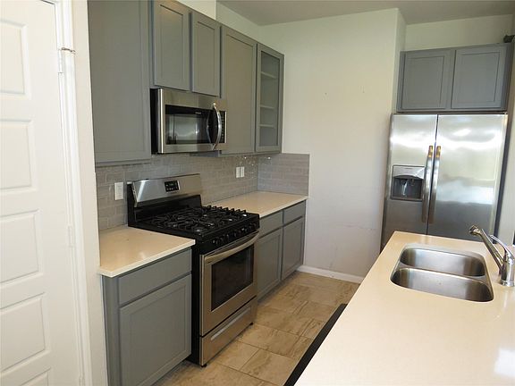 5th image of 6915 Sunnyvale Ln