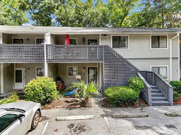 3rd image of 2754 Jobee Dr #607