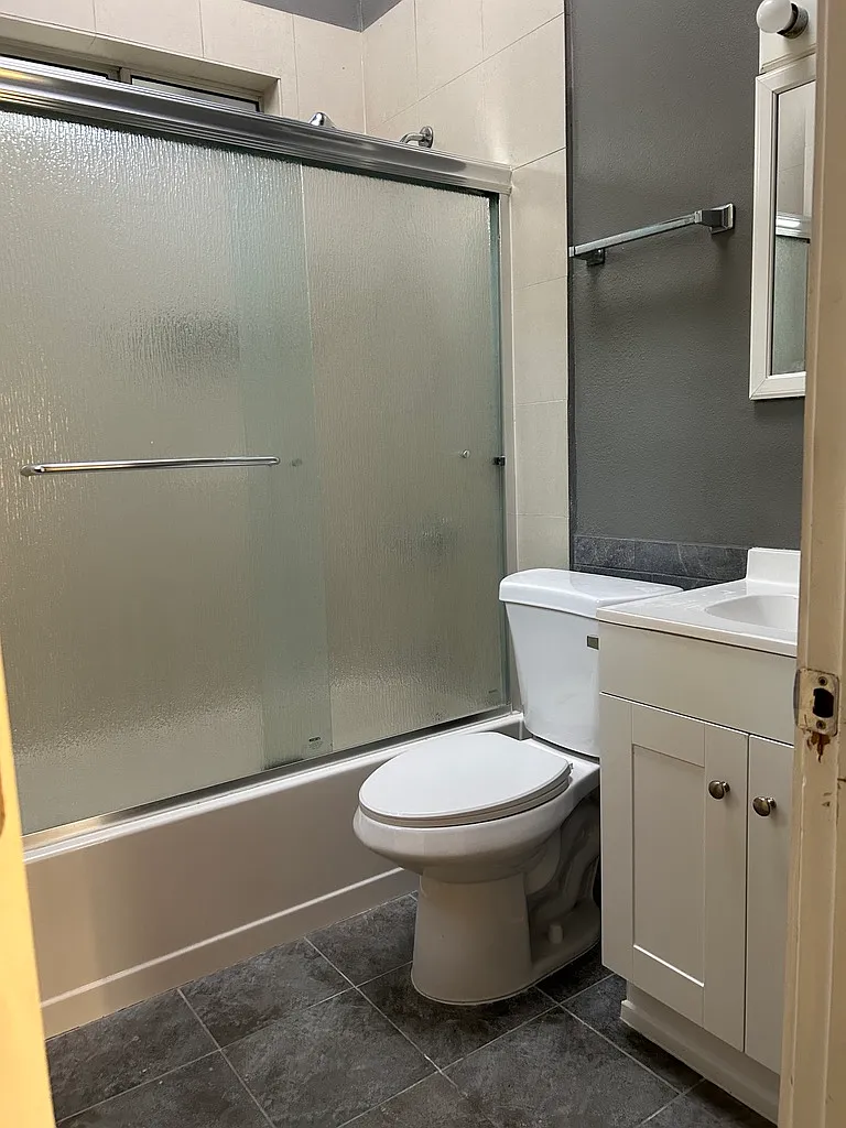 11308 Norwood Ave — Photo 4