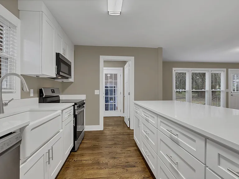 4004 Port Jamaica Ct — Photo 22