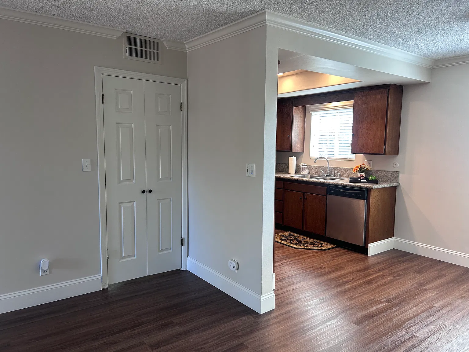 1 bed, $2,195 — Photo 2
