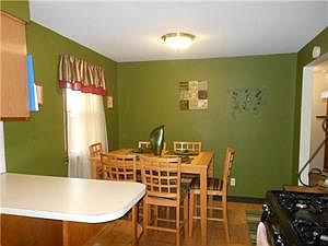 4th image of 57 Pacific Ave