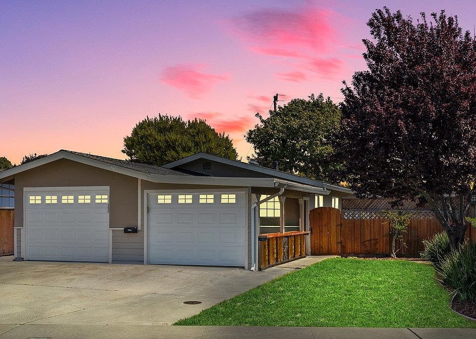 224 Auburn Ave Santa Cruz CA 95060 Zillow