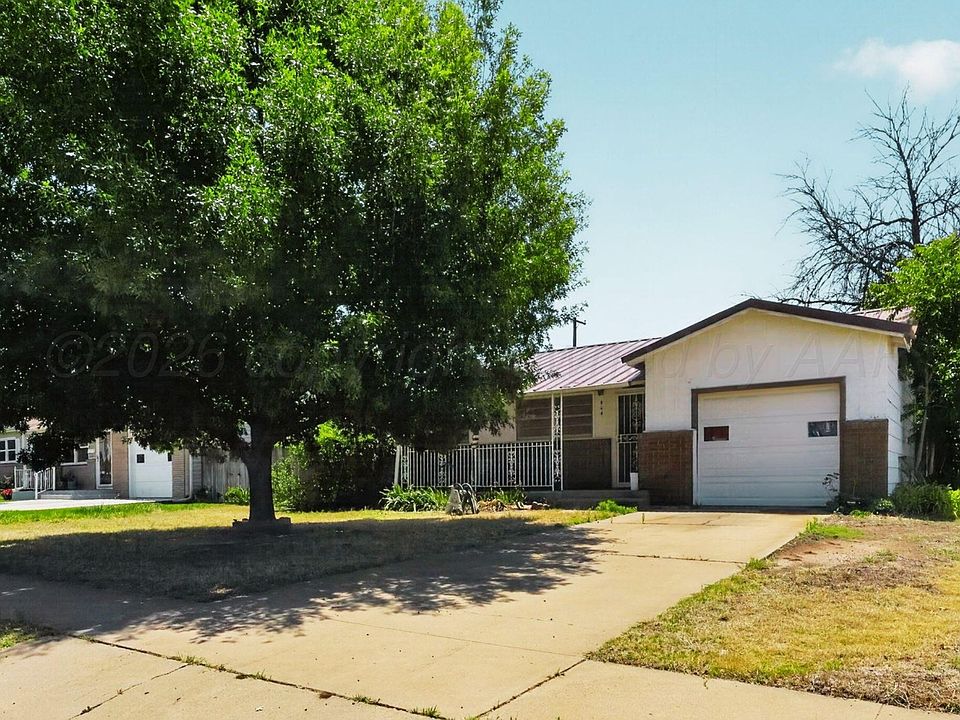 1st image of 304 Teakwood St