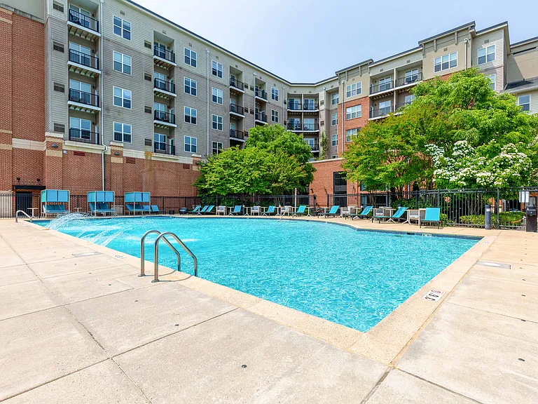 The Alaire Twinbrook Station Apartments — Photo 17