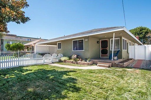 1st image of 4023 W 136th St