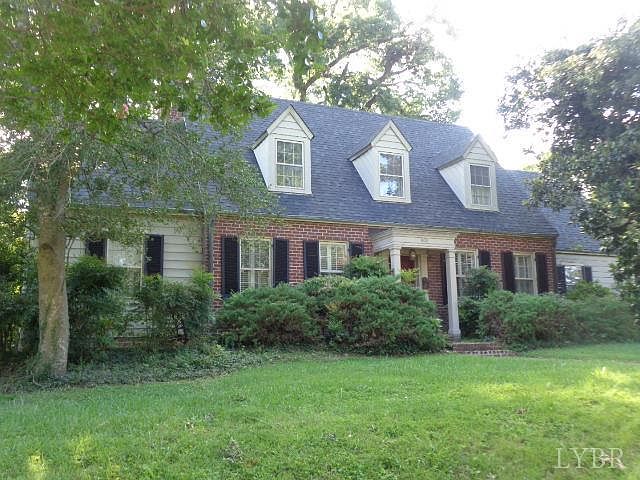 1st image of 809 1st Ave