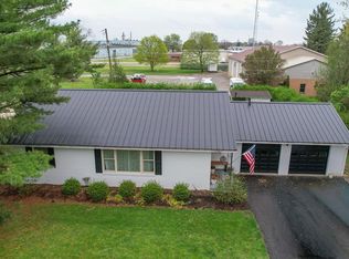 145 W Beal Ave, Bucyrus, OH 44820