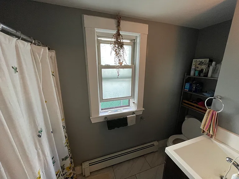 87 Easton St #1A — Photo 19