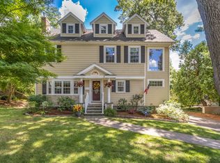12 Rangeley Rdg, Winchester, MA 01890