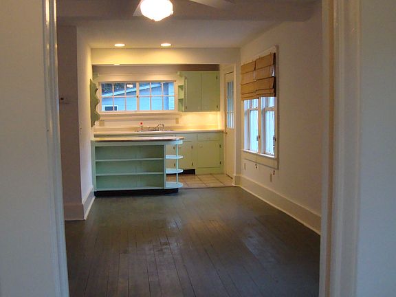 2nd image of 708 42nd St #A